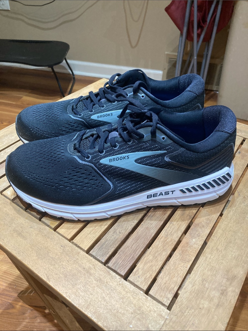 Brooks Beast 20 Black White Running Men’s Size 11 Extra Wide (4E) ❌No Insoles ❌
